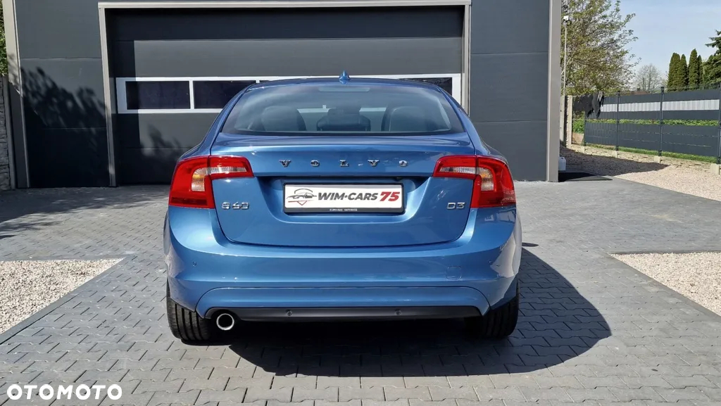 Volvo S60 D3 Momentum - 11