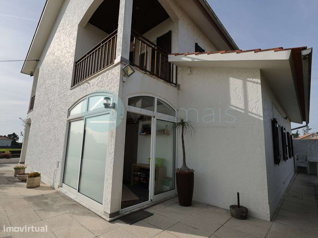 Moradia de charme T4 junto ao mar em Castelo de Neiva-27