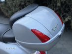 Piaggio Vespa - 37