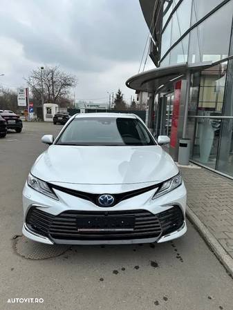 Toyota Camry 2.5 Hybrid Exclusive - 3