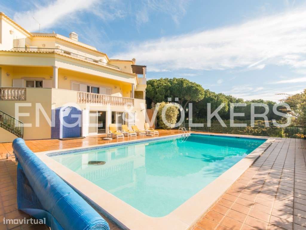 Moradia de Charme com Piscina e Vista Mar na Praia Verde - Grande imagem: 2/60