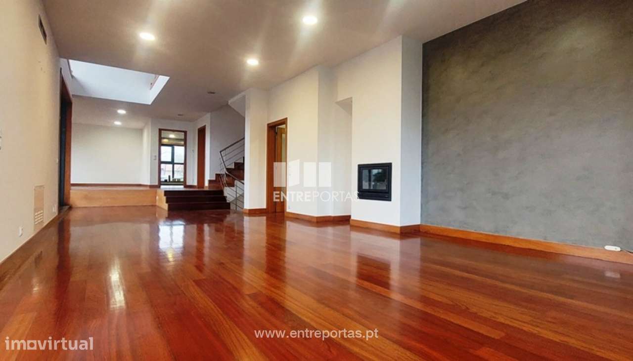 Venda de magnífica moradia V3+1 c/ piscina, Perre, Viana do Castelo - Grande imagem: 5/29