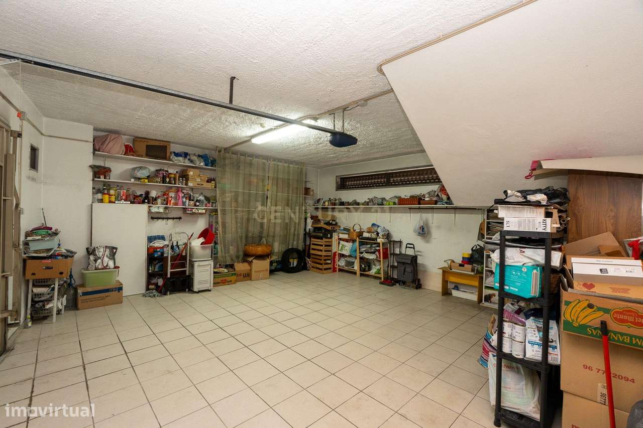 Fantástico T3, Na rua Abel Manta  em Odivelas-17