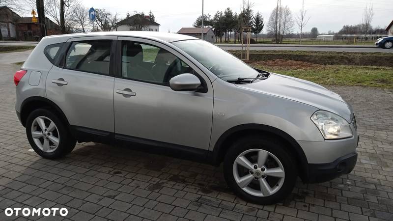 Nissan Qashqai 2.0 dCi 4 x 4 DPF I-Way - 5