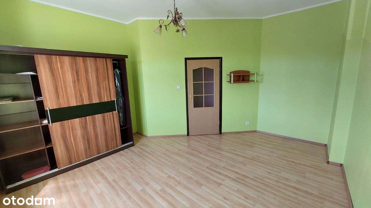 Słoneczne mieszkanie na pierwszym piętrze-3