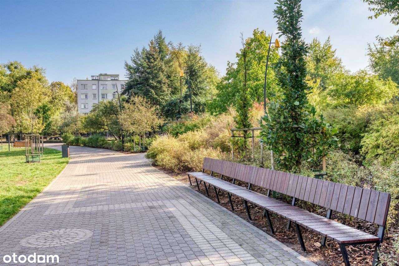 Widok na park! Świetna lokalizacja.-18