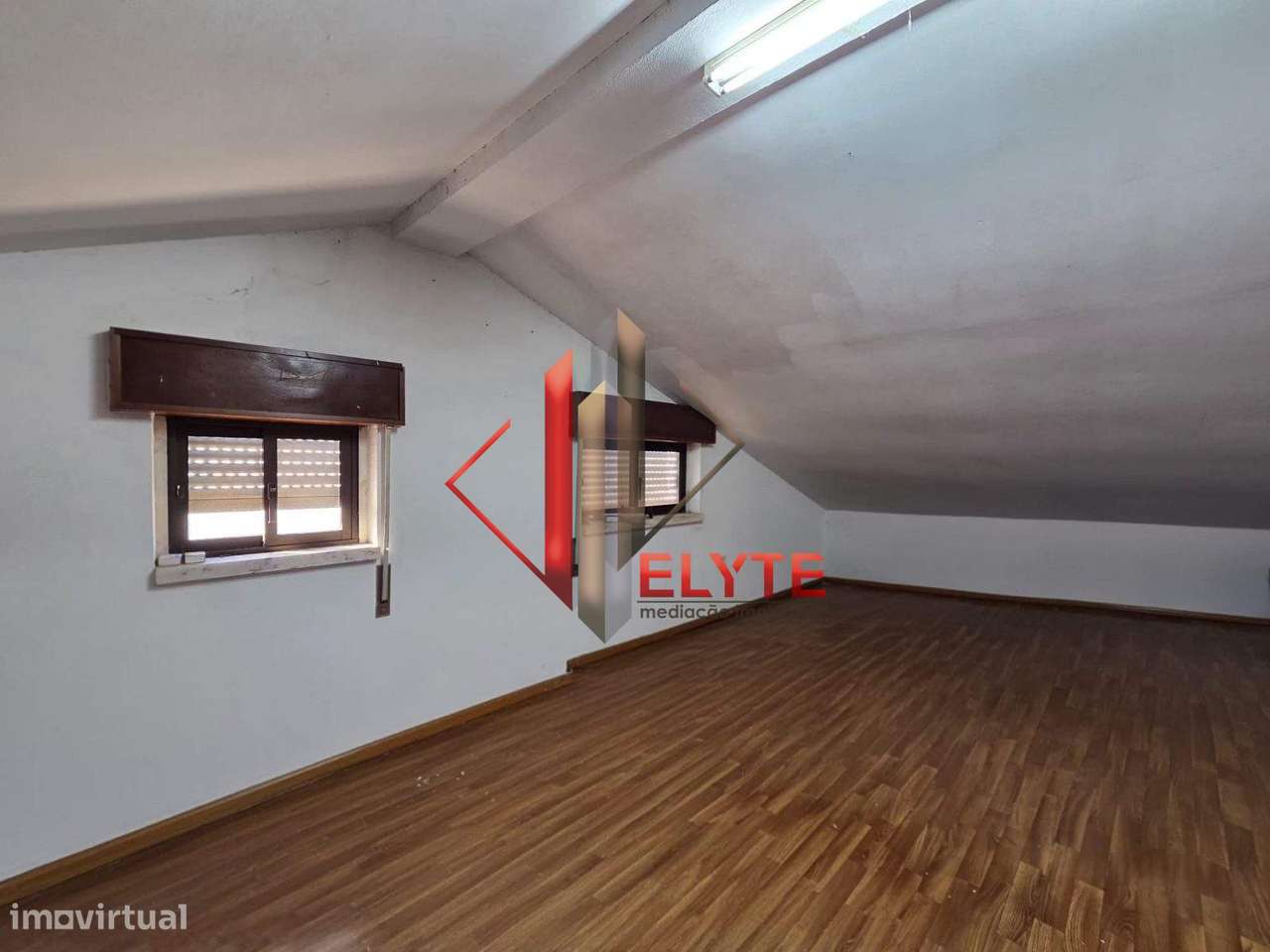 Andar Moradia c/ garagem em Samora Correia-29