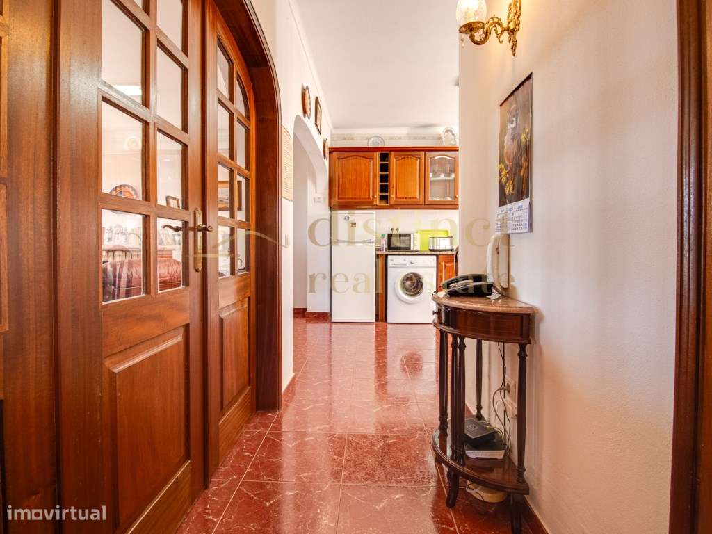 Moradia com 2 quartos e boas vistas-16