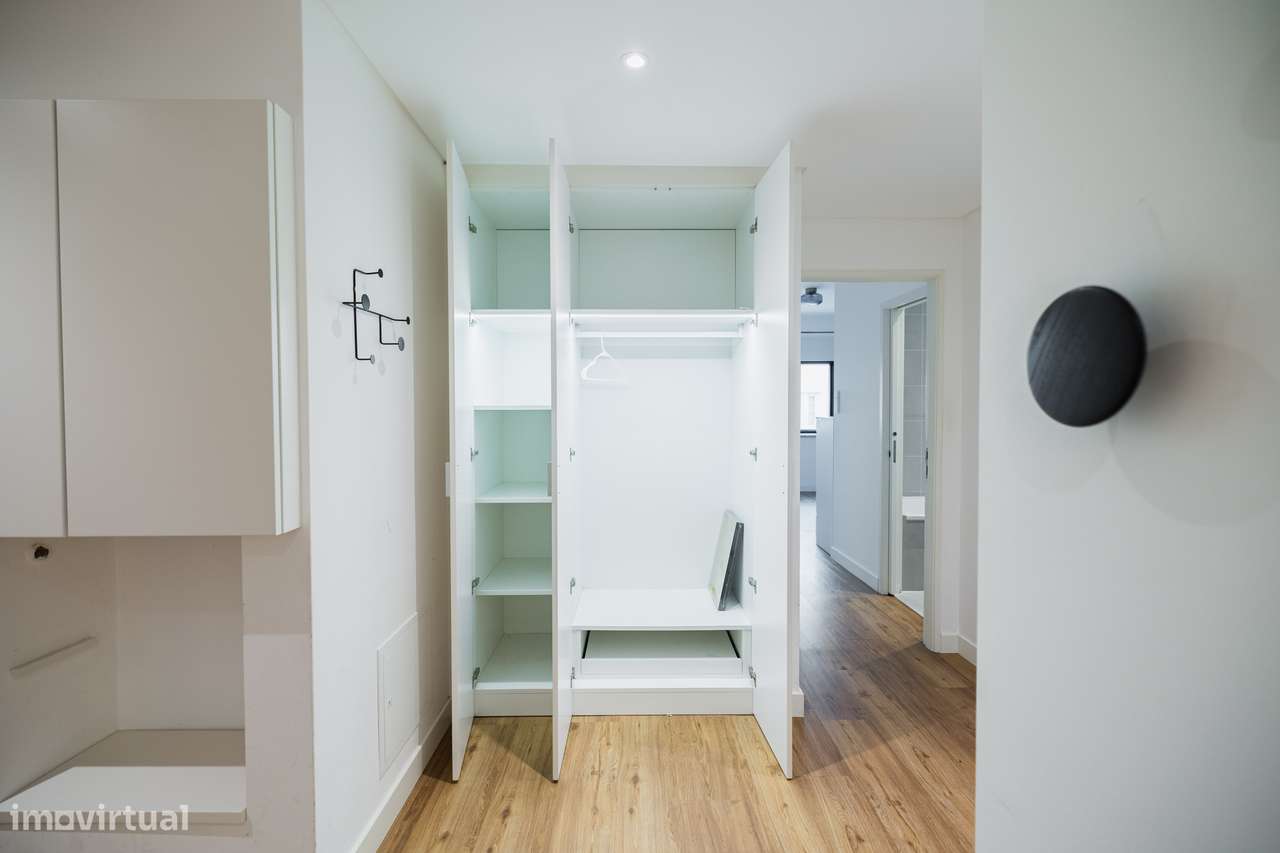 Furnished 2-bedroom, 2-bath w/ elevator, private parking, huge terrace - Grande imagem: 4/43