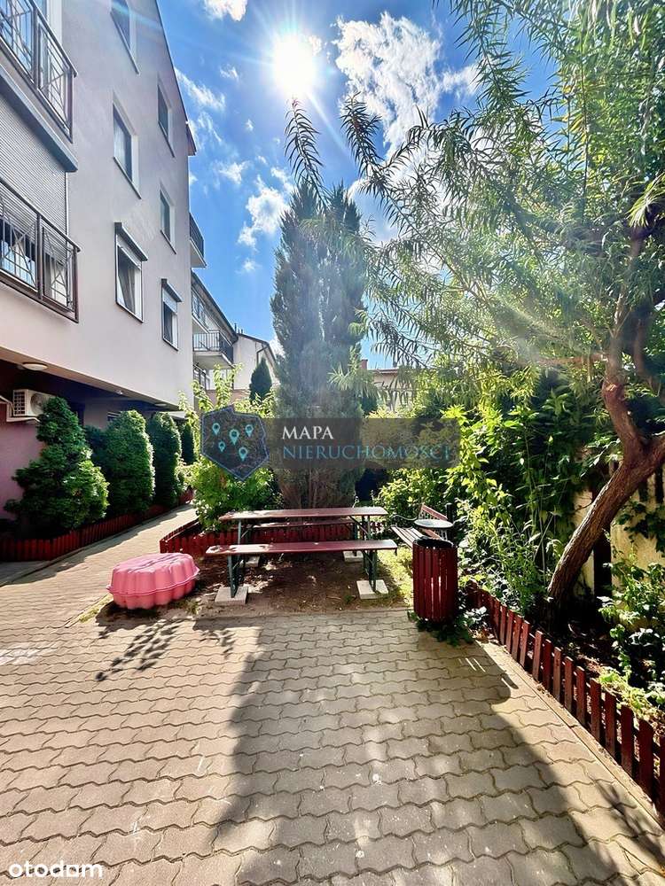 Przestronne mieszkanie w Centrum miasta, 75 m2 !!!-17