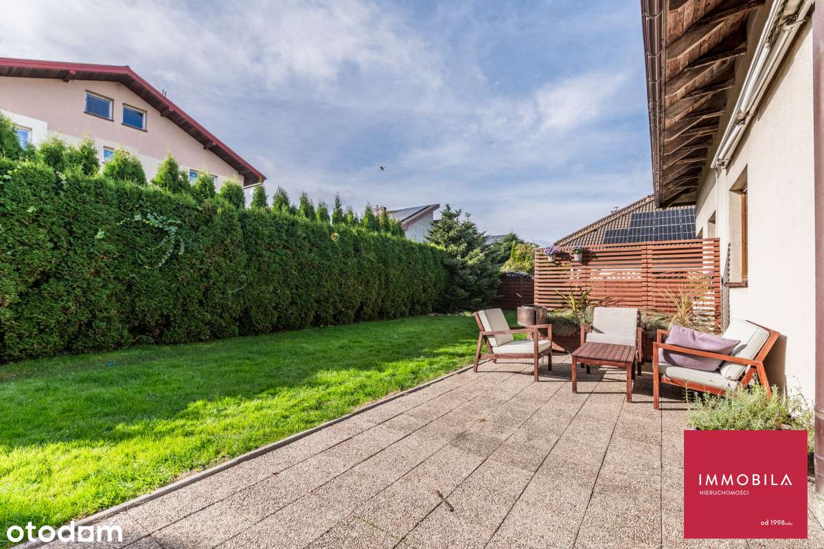 Dom pełen światła | Kameralny i wygodny-18