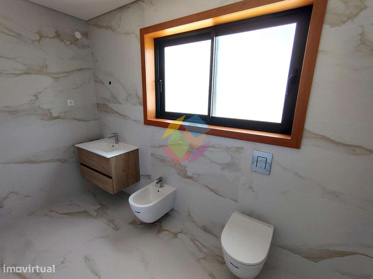 Magnífica Moradia T3 +1 em Stª. Maria da Feira-31