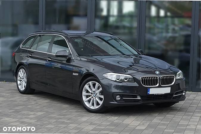 BMW Seria 5 530d xDrive Touring - 3