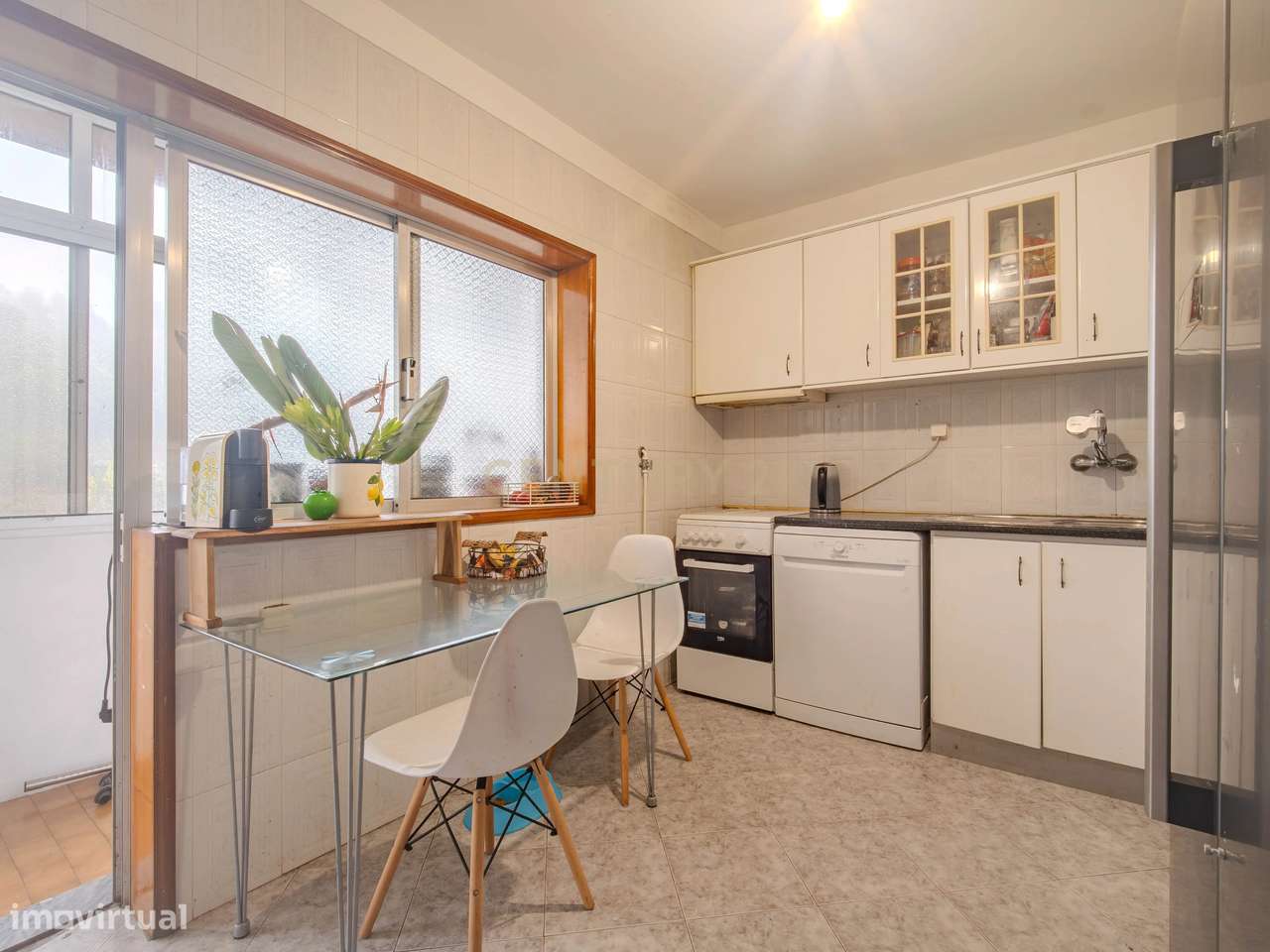 T2 Amplo e Luminoso | Junto à Metyis & Hugo Boss Campus - Grande imagem: 2/20