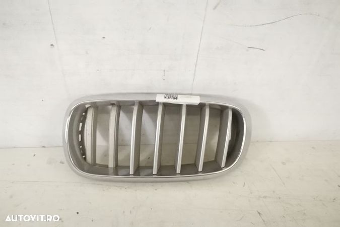 Grila Centrala Nara Stanga originala	 BMW X5 F15 2013 2014 2015 2016 2017 2018 7316075 - 1