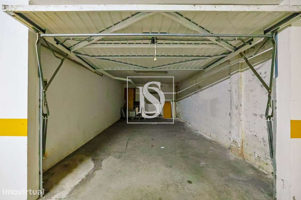 Apartamento T3 em Galegos (São Martinho)-28