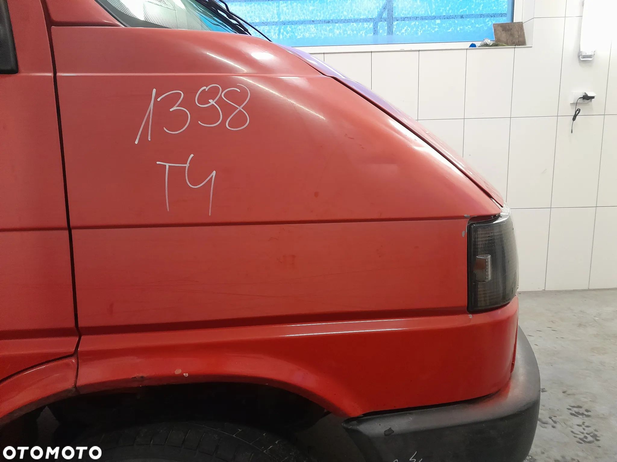 VW T4 BŁOTNIK PRAWY PRZEDNI PRAWY PRZÓD - 1