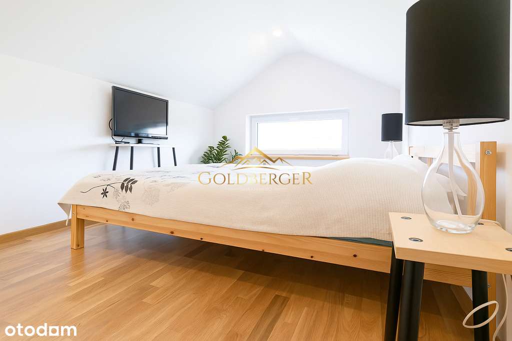 Przytulny dom na przestronnej działce!-15