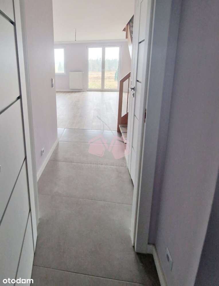 Szereg na bezpiecznym zamkniętym osiedlu - Pełny obrazek: 4/10