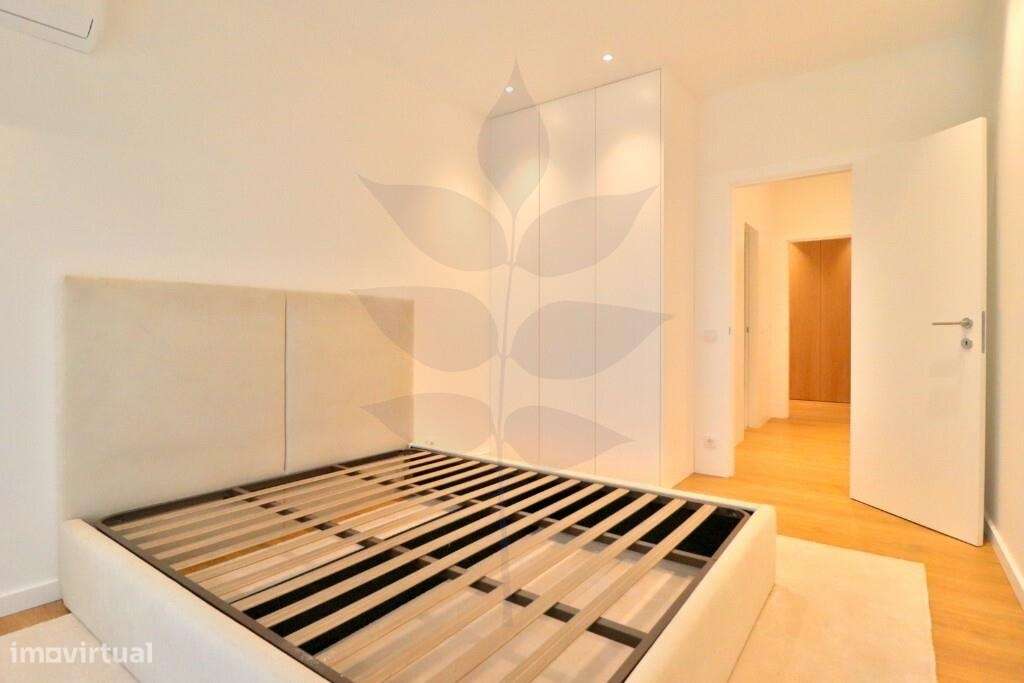 Venda apartamento T2 totalmente renovado em Maximinos-31