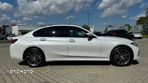 BMW Seria 3 320i - 4