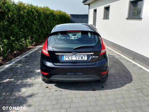 Ford Fiesta 1.4 Titanium - 2