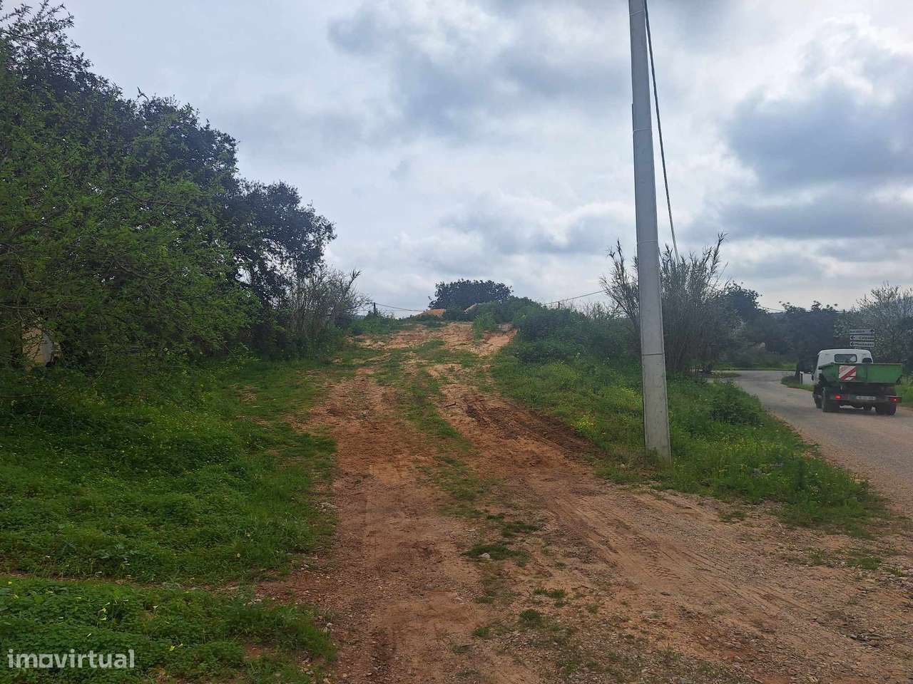 Terreno Rústico nos Funchais de São Brás de Alportel - Grande imagem: 3/5