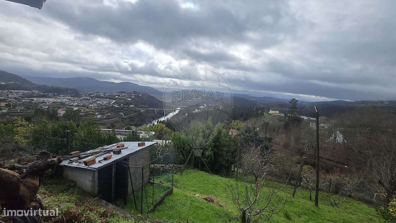 Moradia T2 para venda - Grande imagem: 3/27