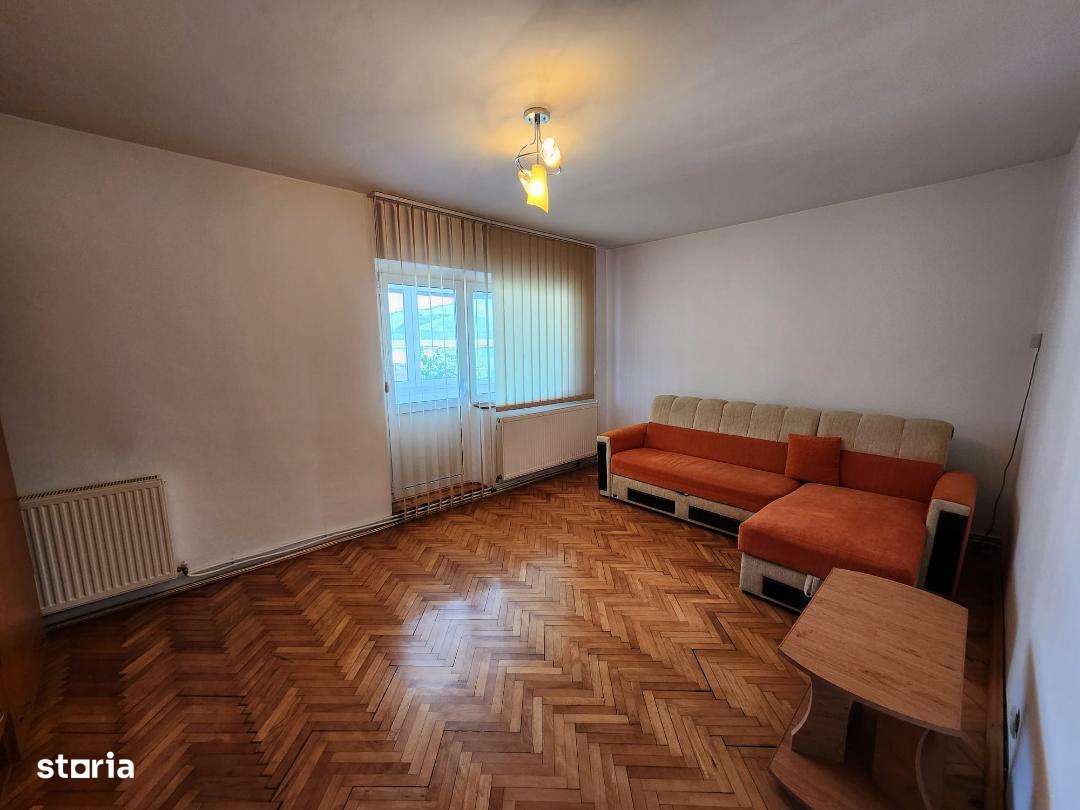 De vanzare Apartament 2 camere, Loc. Cugir. - Imagine principală: 5/11