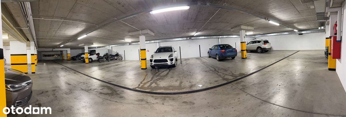 Miejsce postojowe do wynajęcia - wygodnie, bezpiecznie, pod dachem - Pełny obrazek: 3/4