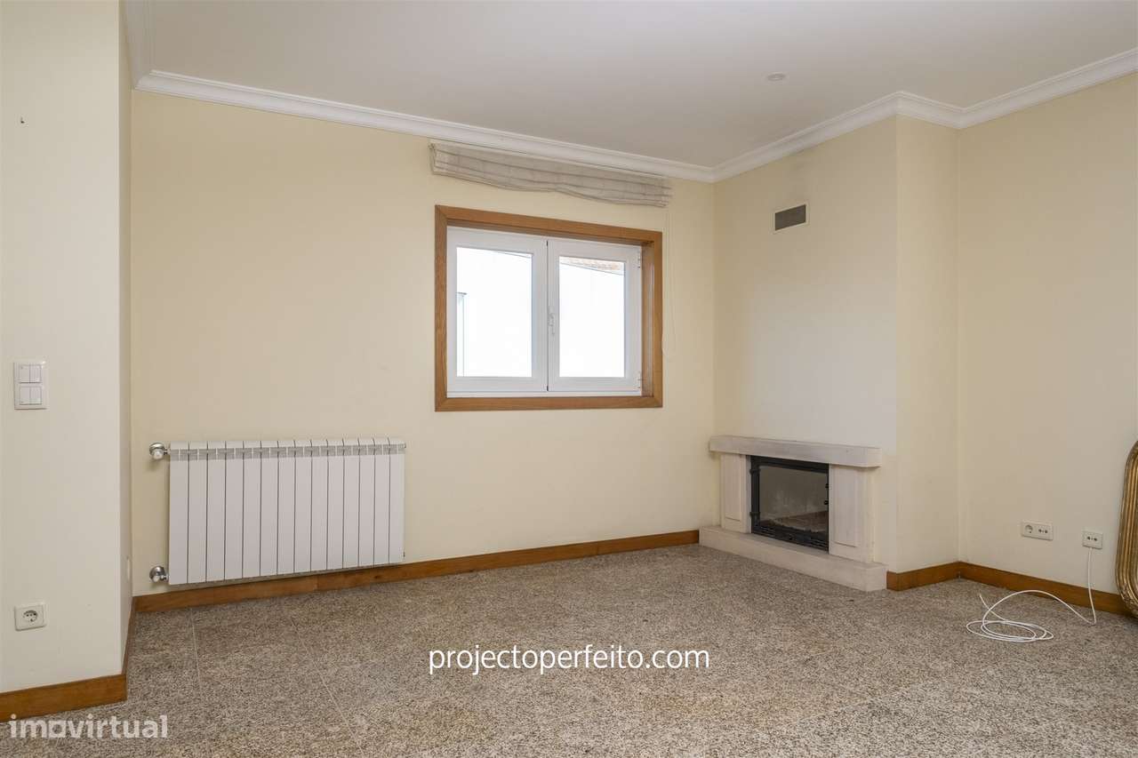 Moradia Geminada T3+1 Venda em São Félix da Marinha,Vila Nova de Gaia - Grande imagem: 5/29