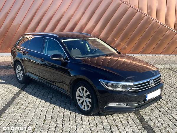 Volkswagen Passat Variant 1.6 TDI (BlueMotion Technology) DSG Comfortline - 2