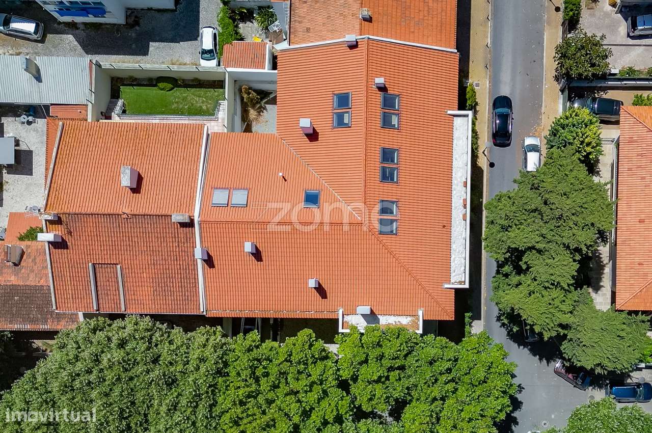 Apartamento T3 +1 com Mezanino / 3 vagas de garagem - Grande imagem: 4/19