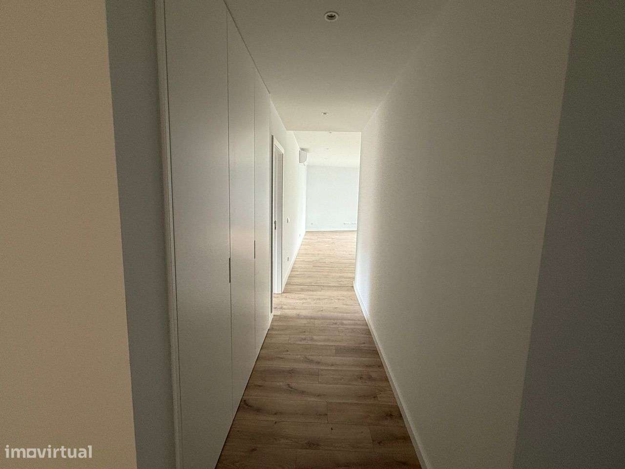 T2 Porto com terraço 28m2 - Grande imagem: 4/30