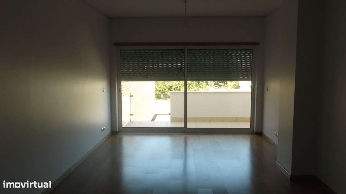 T2 Coimbra/Vale das Flores - qualidade e localização excecionais - Grande imagem: 4/11