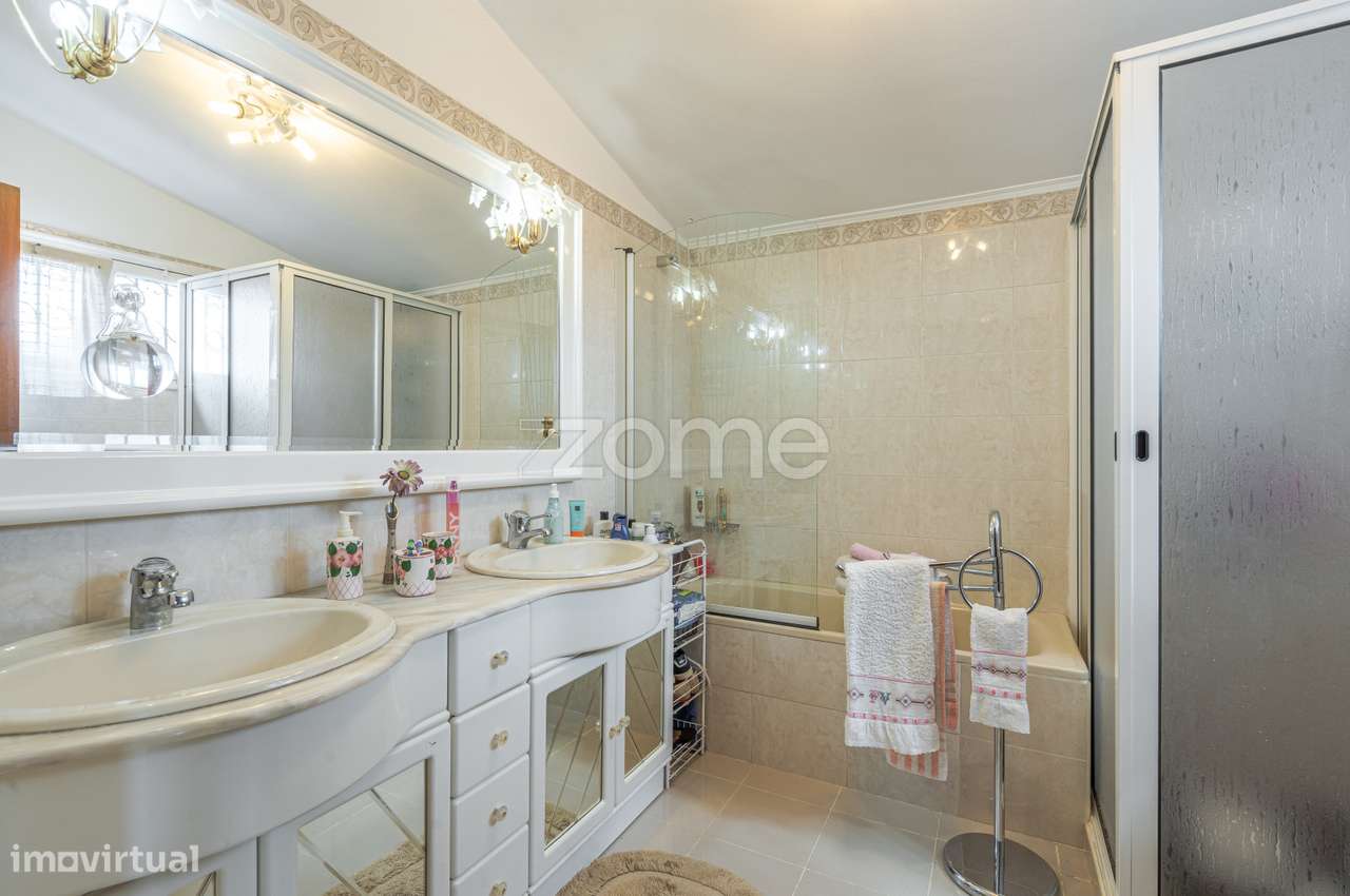 Moradia T5 em São Martinho, Funchal-40