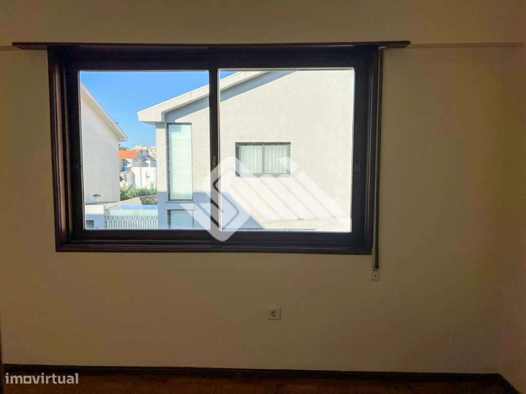 Moradia T4 Triplex Venda Porto-9