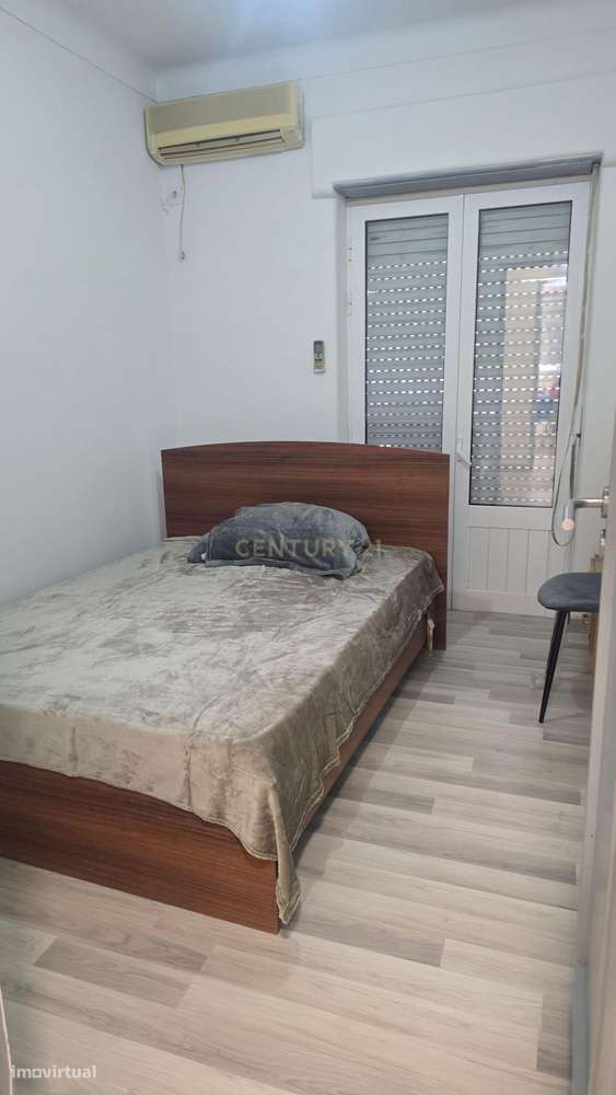 T4+1 com Garagem: Centralidade e Amplitude em Abrantes-11