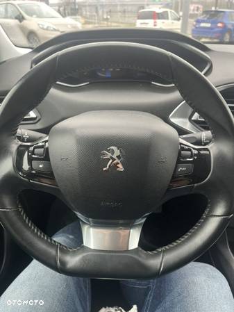 Peugeot 308 1.2 PureTech Access S&S - 14