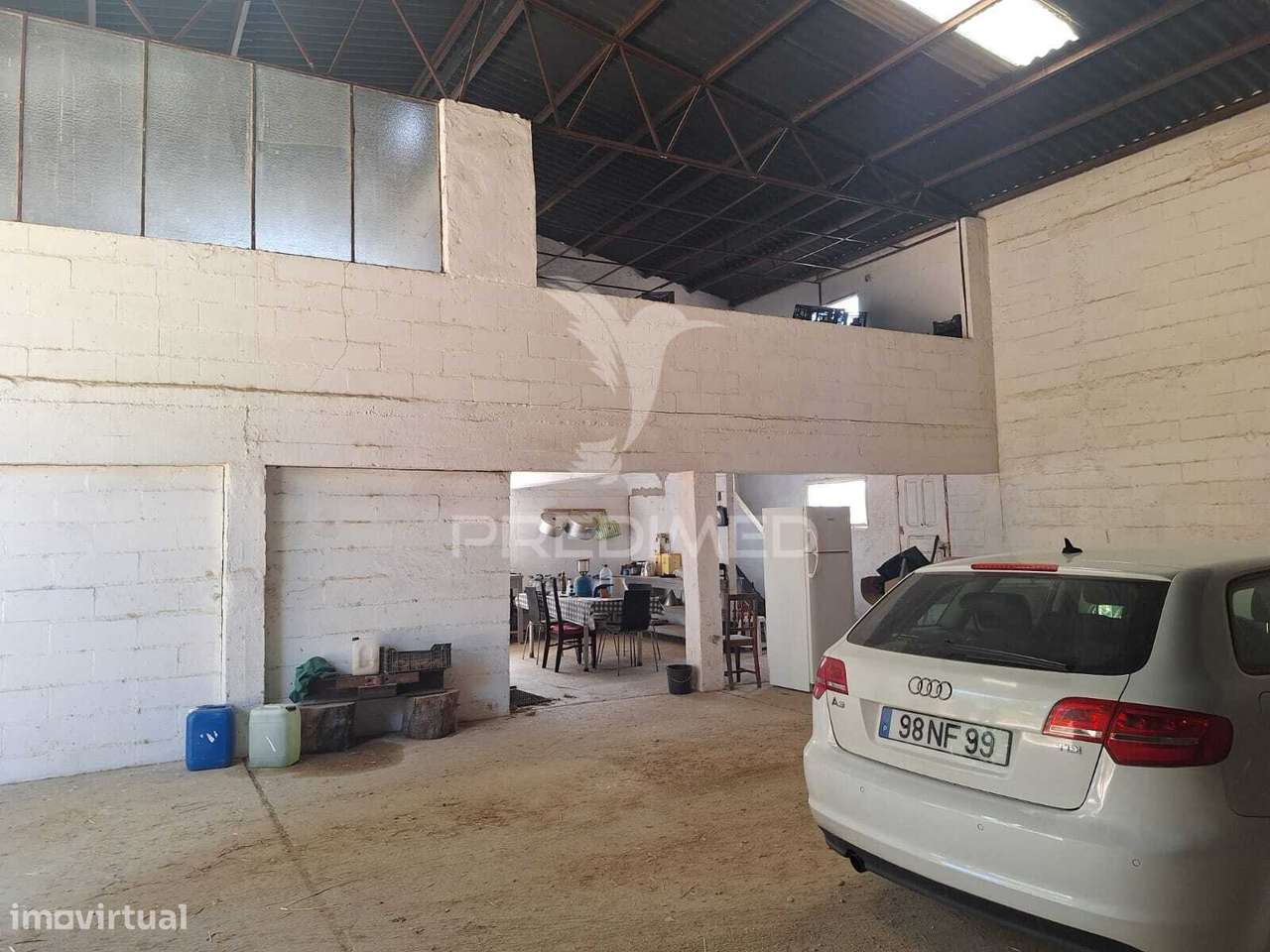 Armazém com terreno em Aveiras de Cima - Grande imagem: 3/7