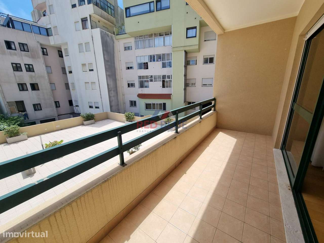 APARTAMENTO T2, JUNTO À PRAIA, PÓVOA DE VARZIM-5