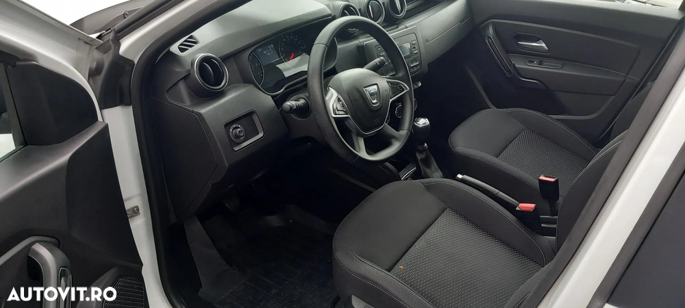 Dacia Duster 1.6 4x4 Laureate - 7