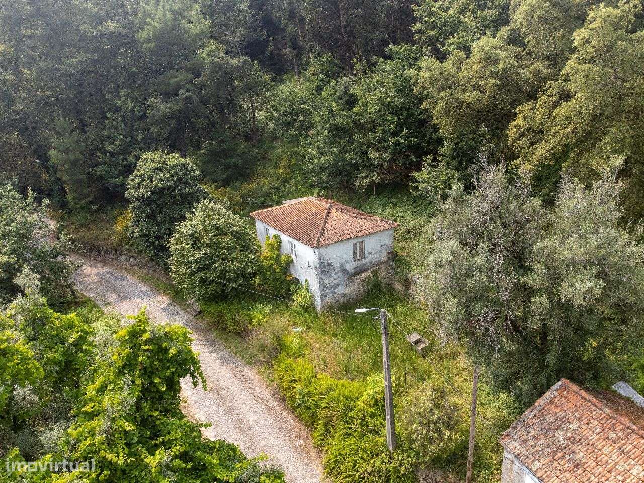 Moradia para restauro, Caldelas, Amares - Grande imagem: 5/12