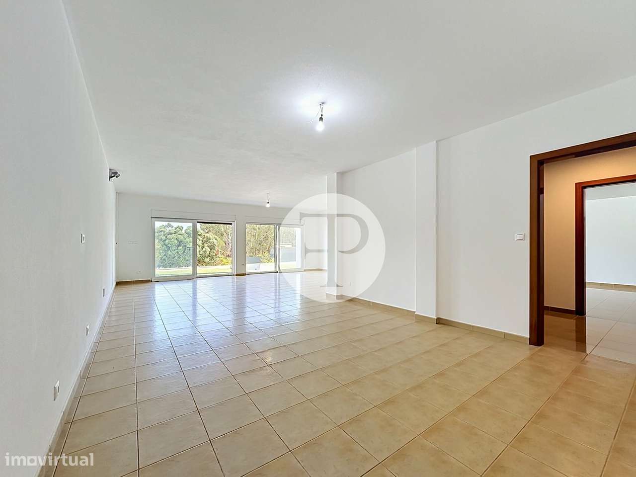 Moradia T4 contemporânea | Piscina e jardim 1.716 m² | Nadadouro-27