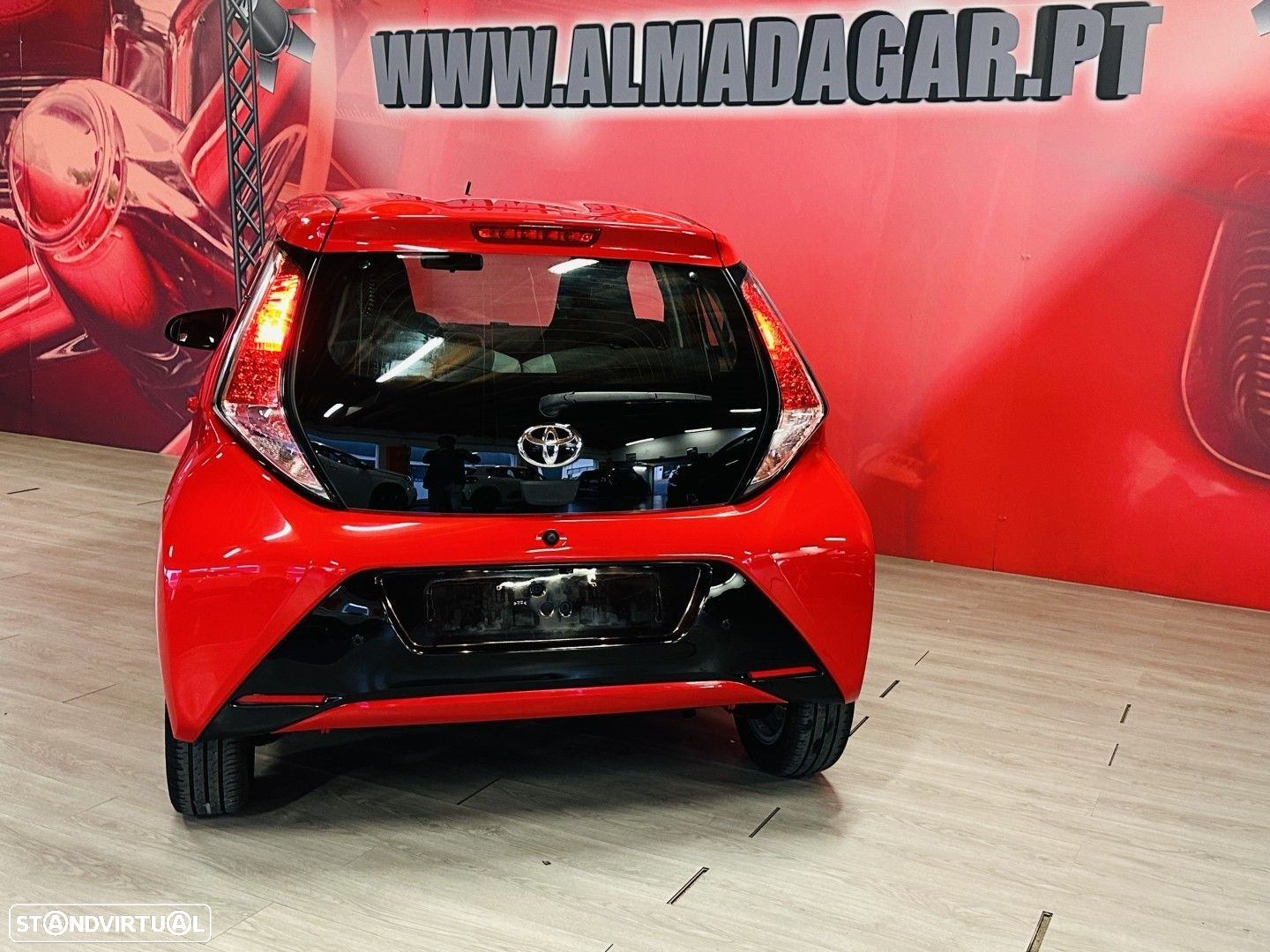 Toyota Aygo 1.0 X-Play Plus+X-Touch - 4