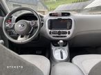 Kia Soul EV Plug - 10