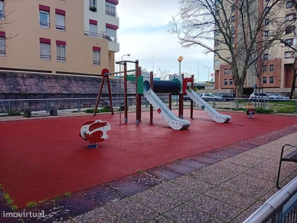 Apartamento T3 em Telheiras, Lumiar-22