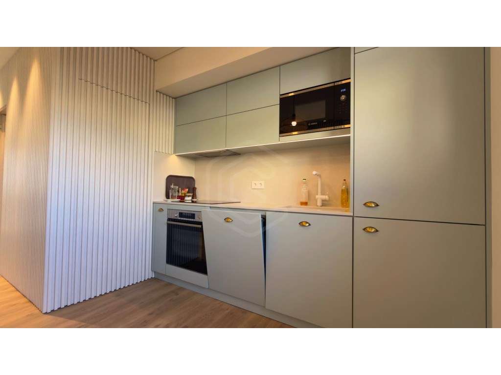 Apartamento Duplex T3 totalmente remodelado em Condomínio Fechado, ...-10