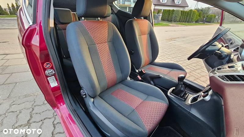 Ford Fiesta 1.4 Platinium X EU5 - 21