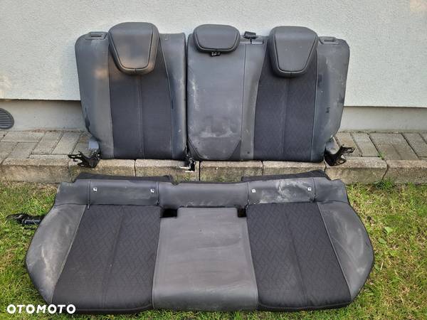Fotel przedni lewy prawy fotele przednie kanapa tylna komplet Opel Corsa F - 2